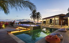Manduna Resort
